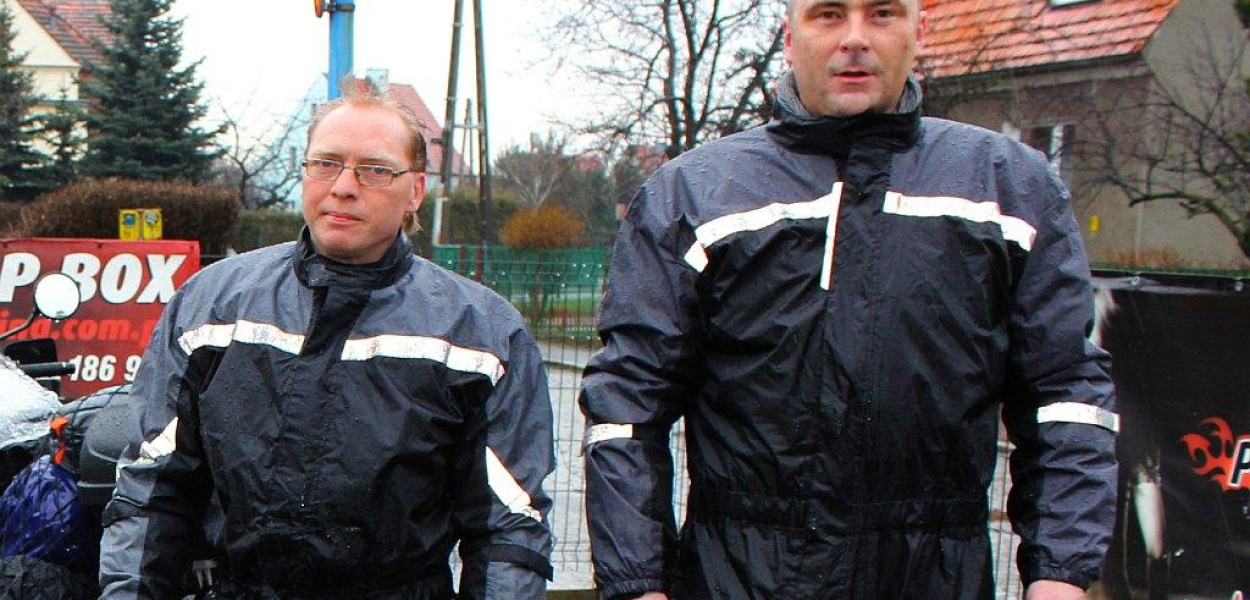 Ruszyli na motocyklach z Legnicy do Afryki