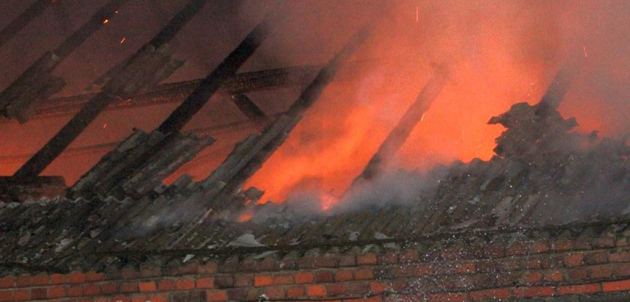 W Grzymalinie spłonęła stodoła. Nie ma ofiar