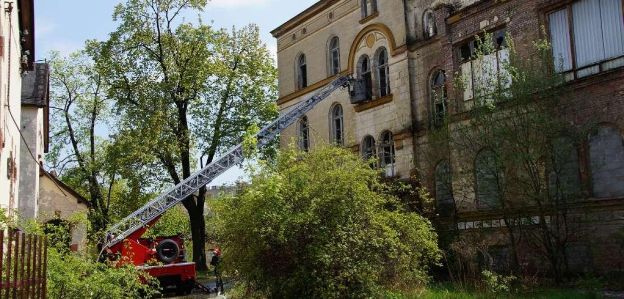 Pożar opuszczonego budynku przy ul. Chojnowskiej