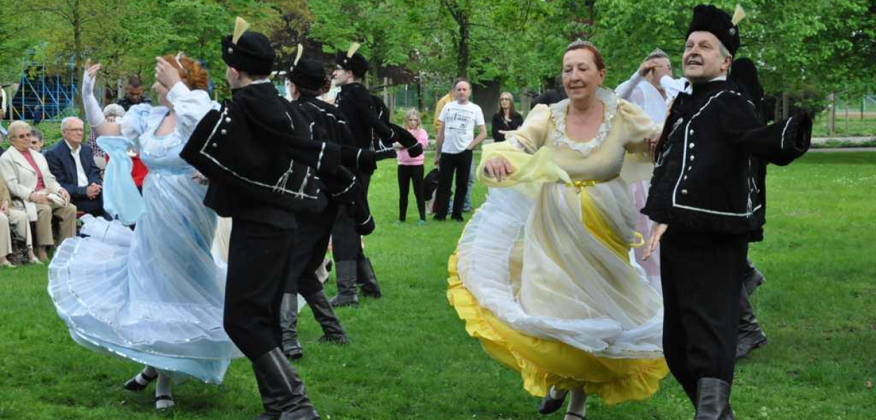 Narodowe spotkanie w Parku Miejskim