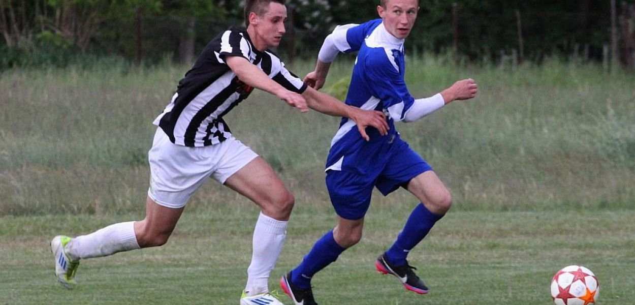 Piłkarski Puchar Polski dla Czarnych Rokitki!