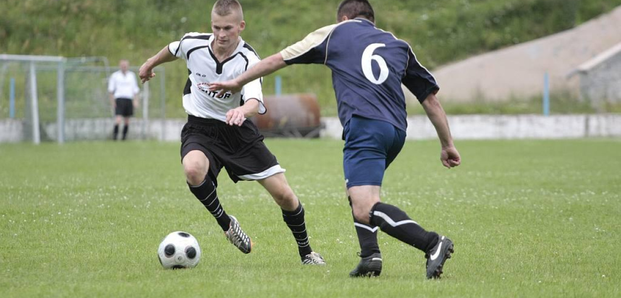 Grad bramek w pierwszym sparingu Konfeksu