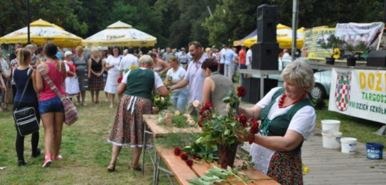 Szczepili drzewka i układali ikebany z kwiatów