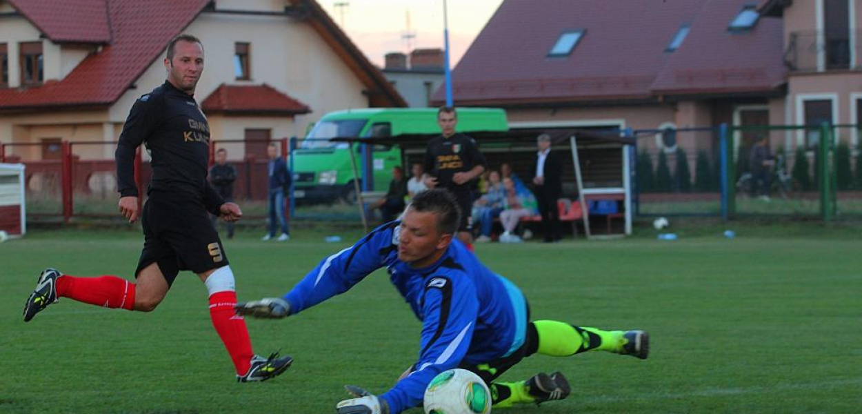 Gwizdek za burtą Pucharu Polski. Ikar za mocny