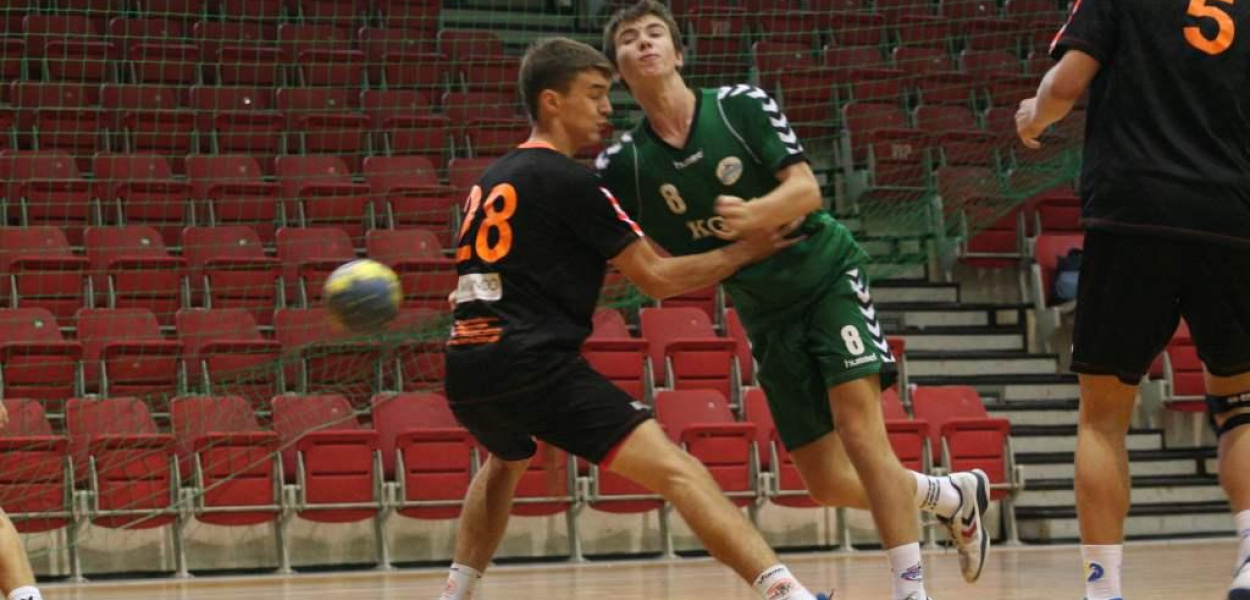 Dobry początek juniorów Siódemki i Dziewiątki