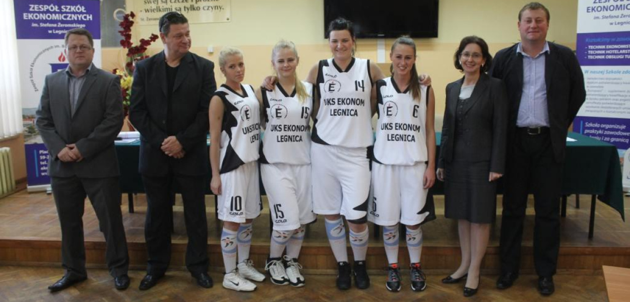 Żeński basket po latach wraca do naszego miasta