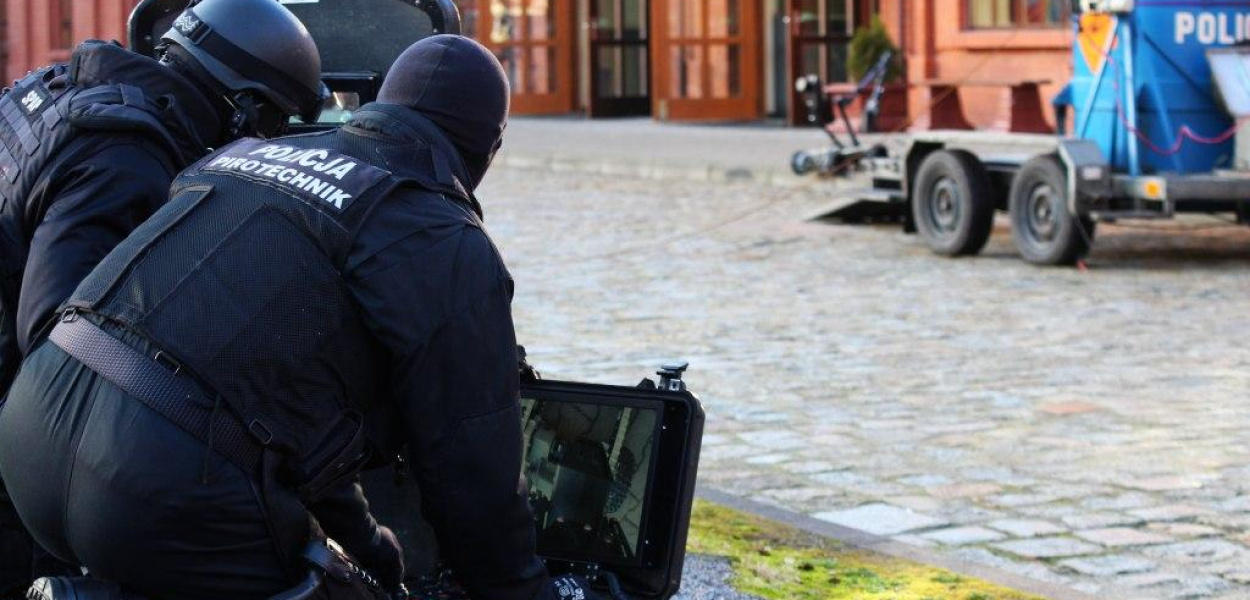 Terrorysta na uczelni. Policja zdała egzamin