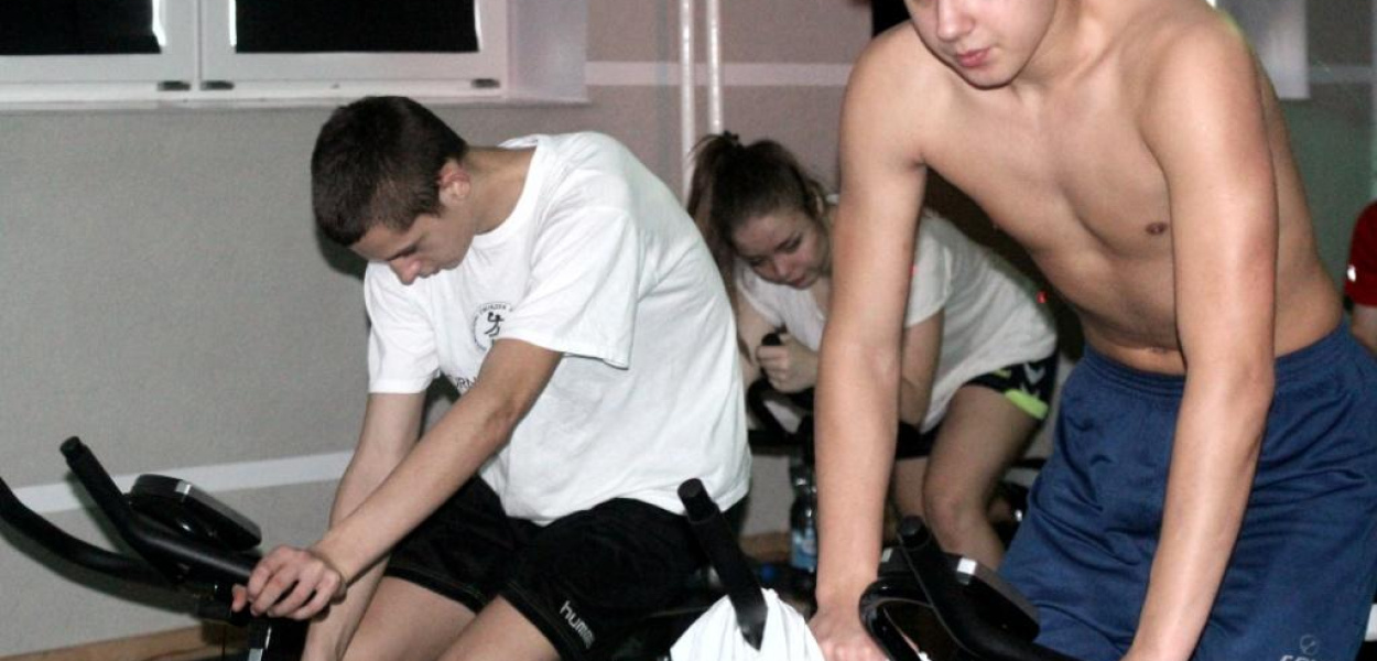 Przy Mazowieckiej pedałowali przez trzy godziny