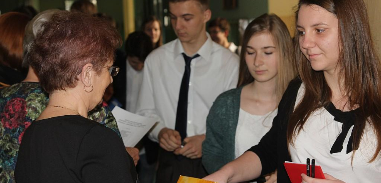 Rozpoczęły się egzaminy gimnazjalne