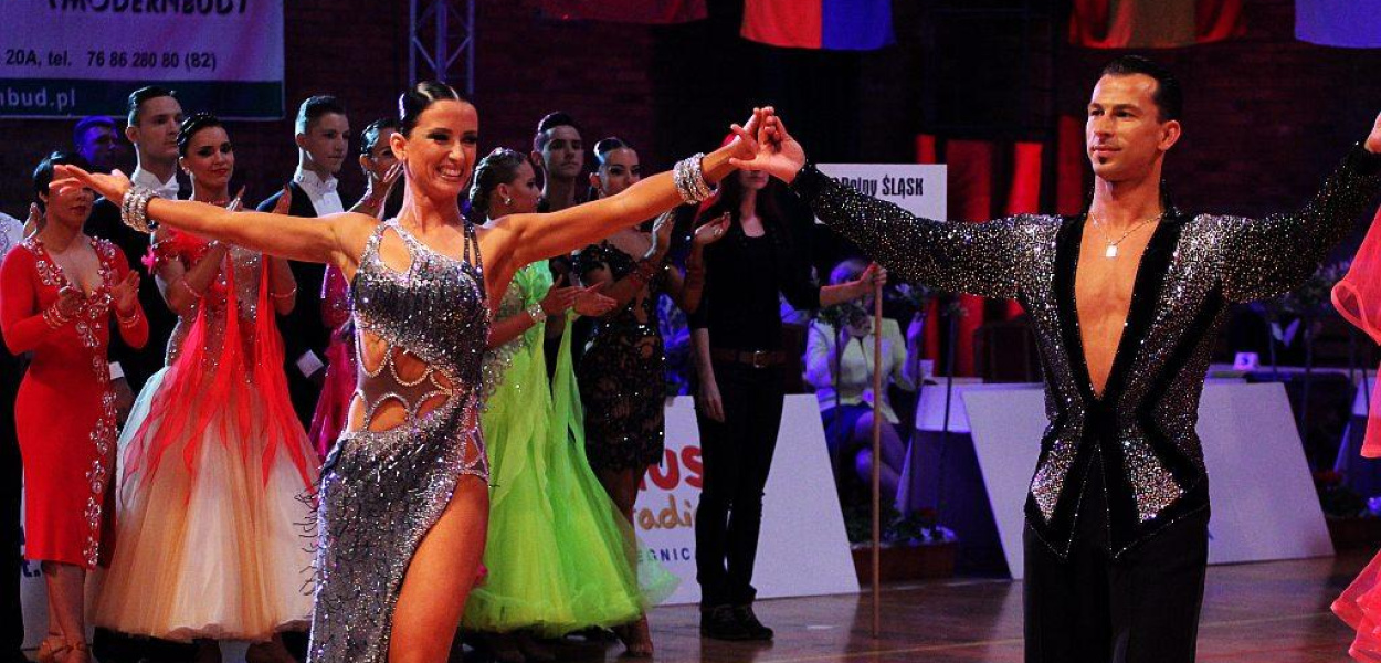 Trwa drużynowa rywalizacja taneczna przy Lotniczej