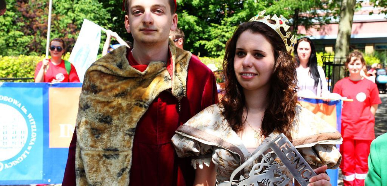 Studenci przejęli władzę w mieście