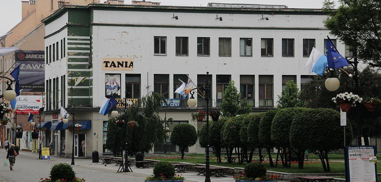 Dom handlowy w centrum miasta na sprzedaż!