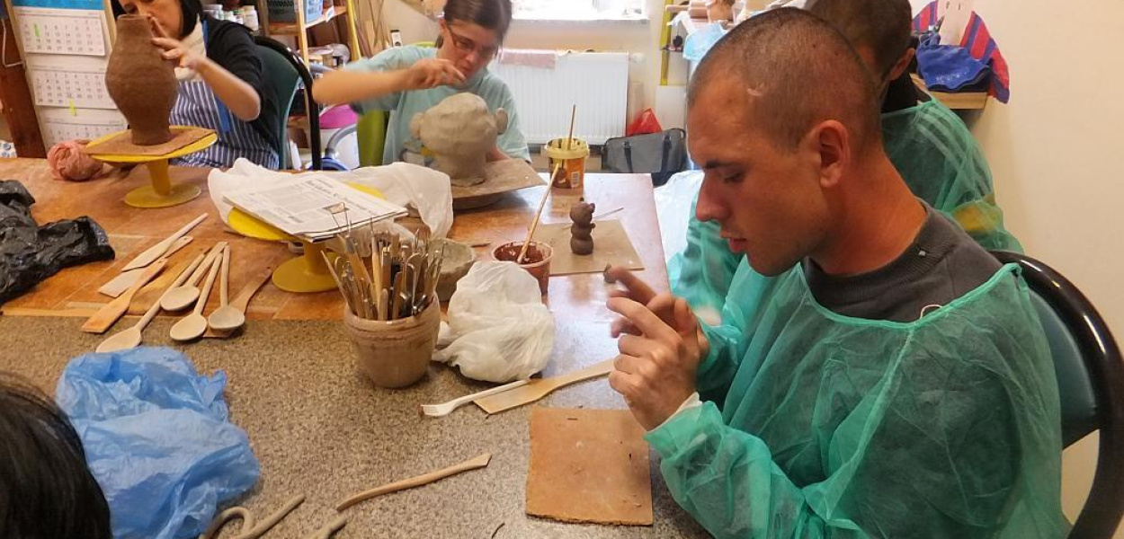 Nie święci garnki lepią