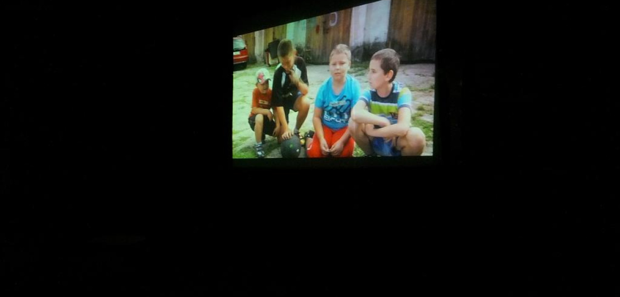 Mój świat jest liliowego koloru i ma smak truskawek