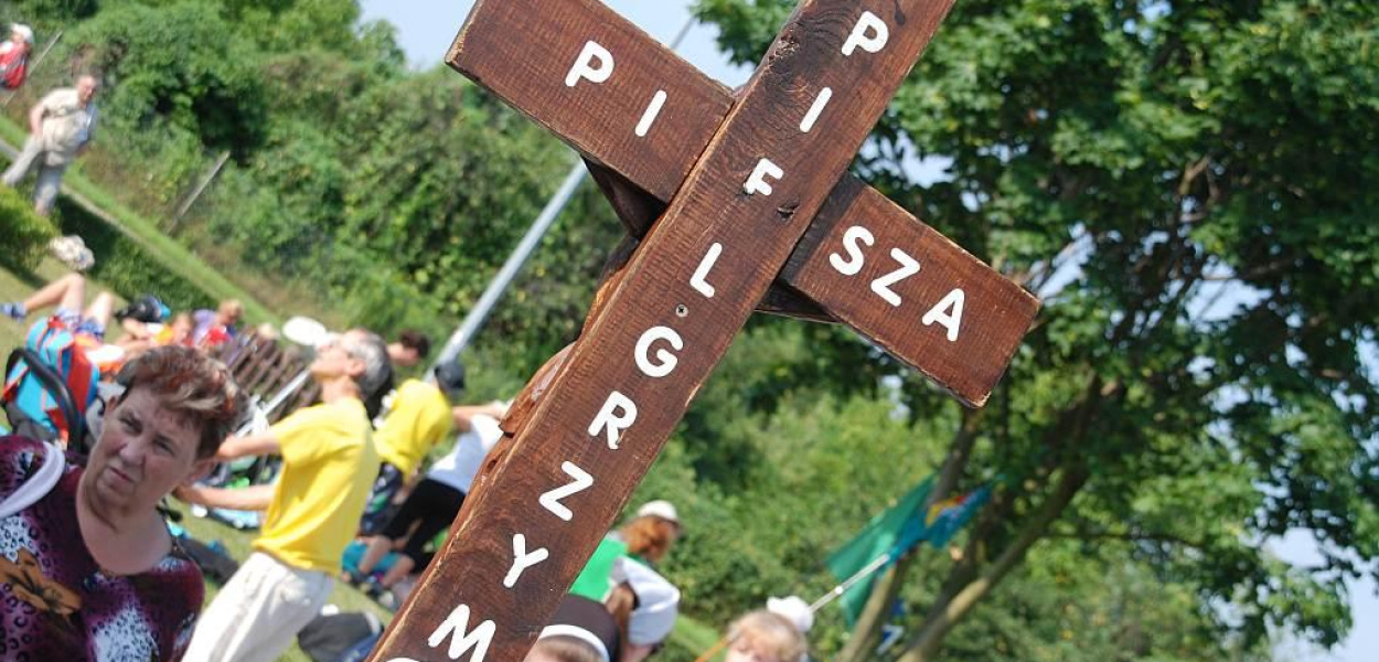 Legnicka pielgrzymka ruszyła na Jasną Górę