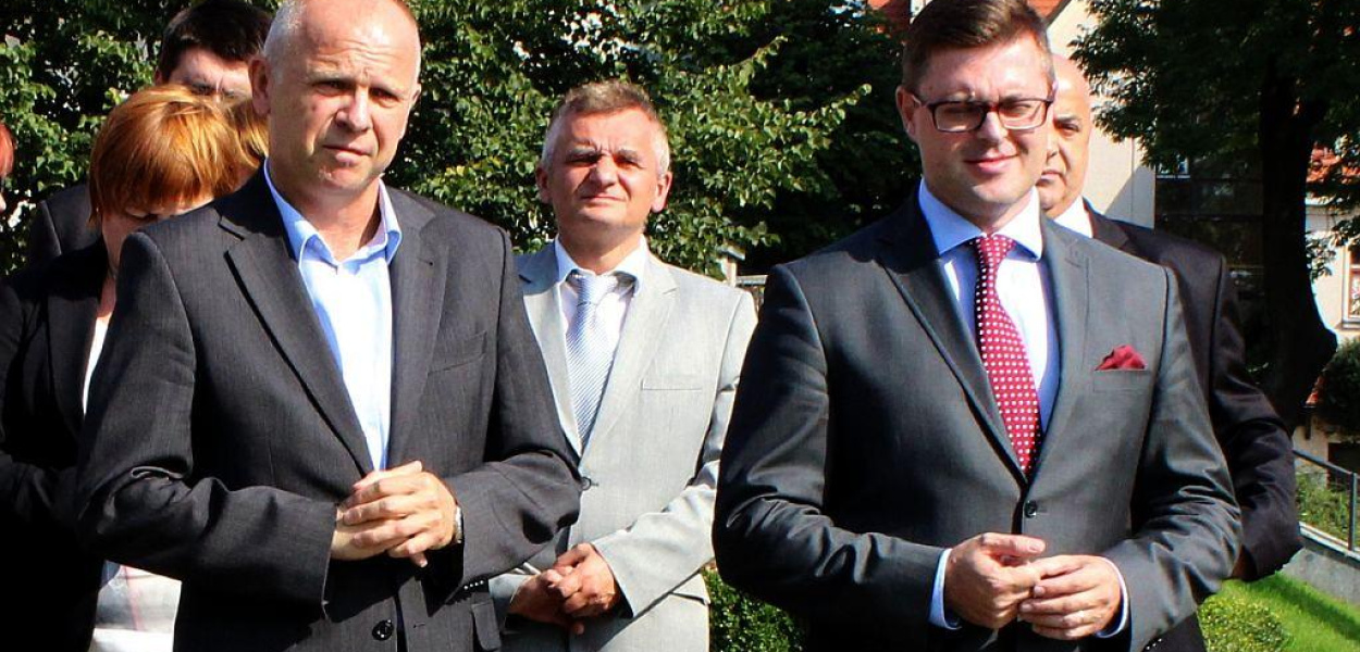 Bohater partyjnej afery dostał etat w WORD