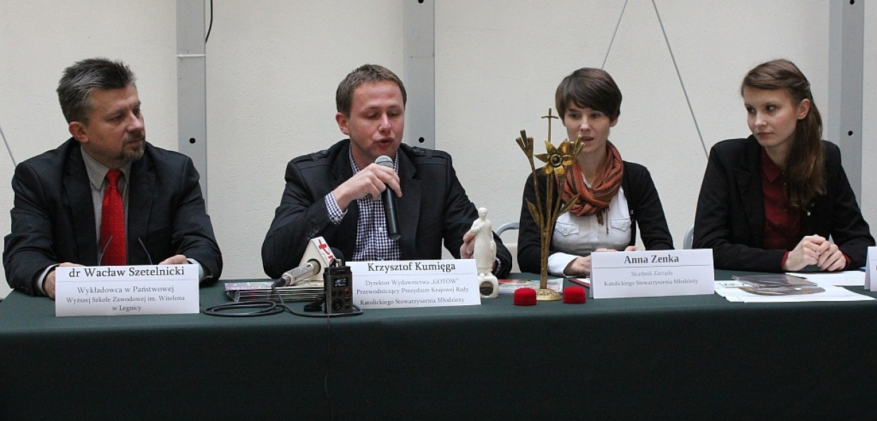 W Galerii Piastów opowiadali o bł. Karolinie