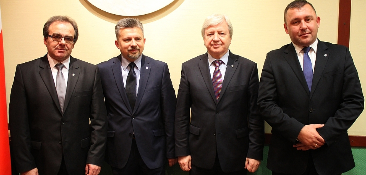 Wojna domowa w PO. Szynalski bez funkcji