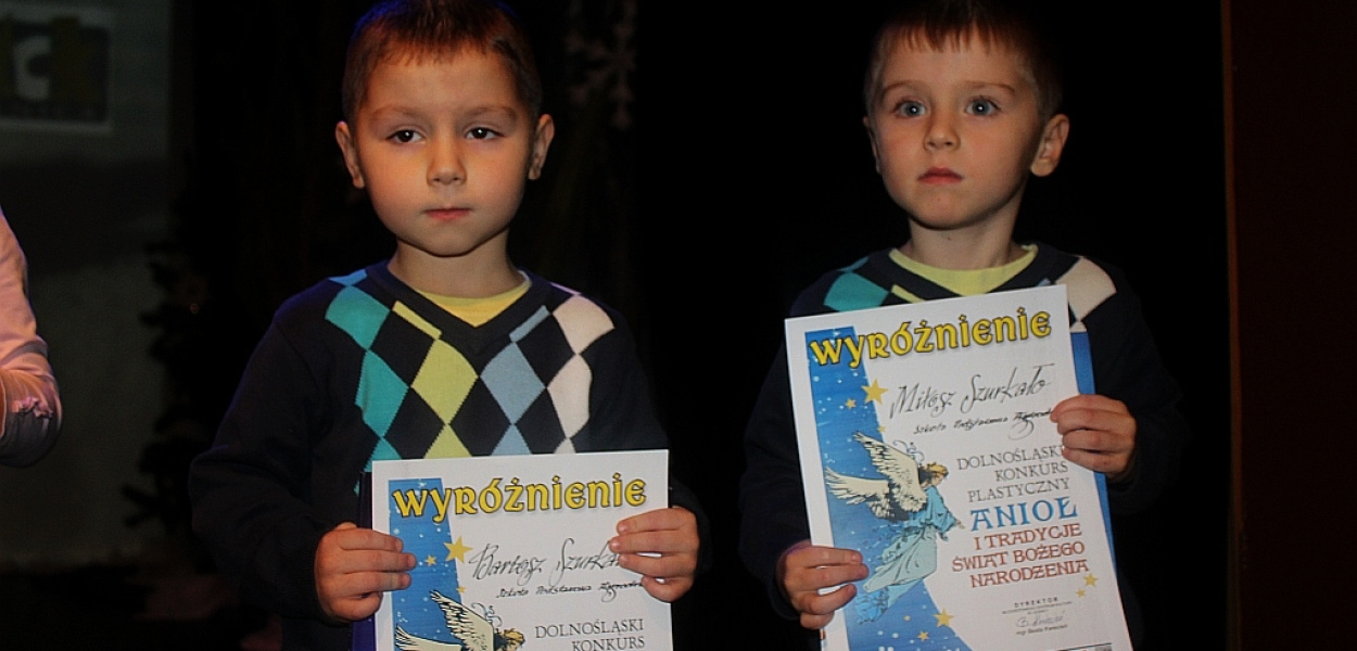 Anioł i tradycje Świąt Bożego Narodzenia