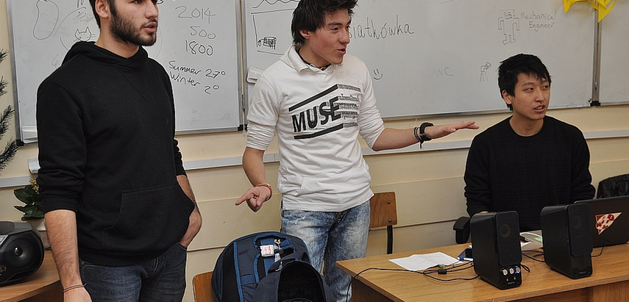 Zajęcia z języka angielskiego w IV LO