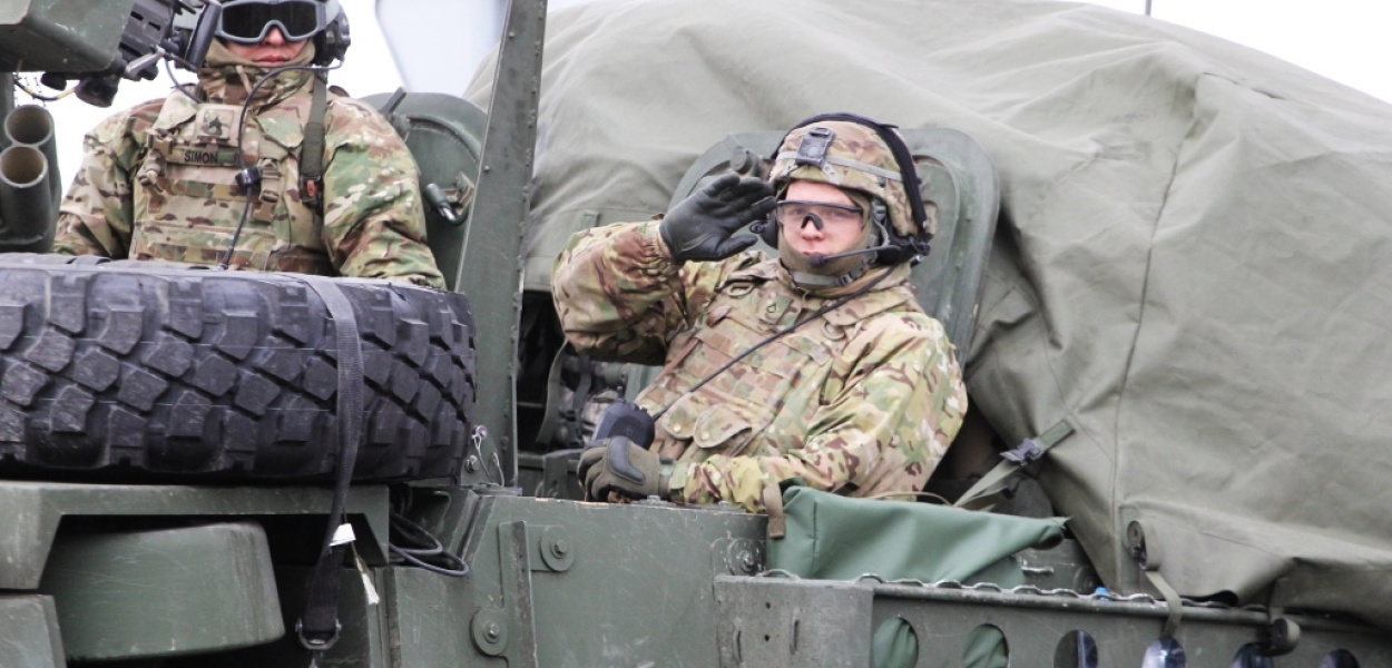 Amerykańskie wojsko przejechało obwodnicą