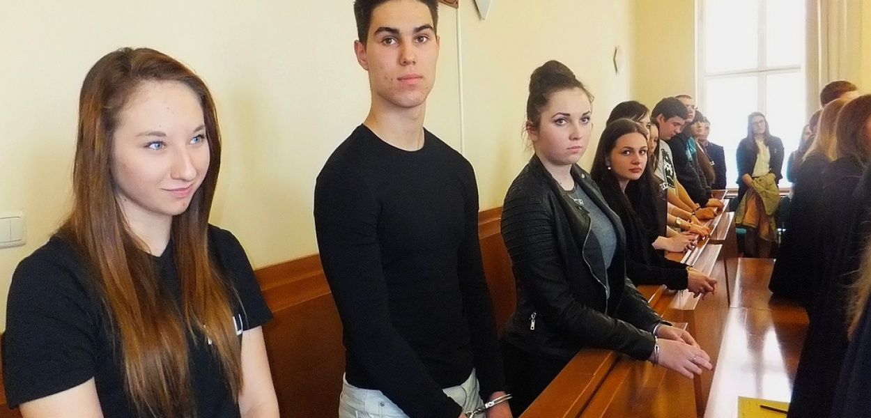 Pokazowa rozprawa uczniów „ekonoma”