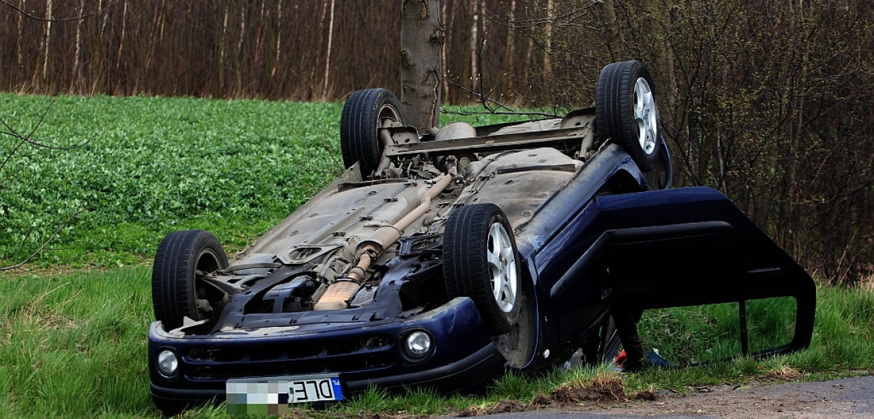 Dachowanie auta na Koskowickiej