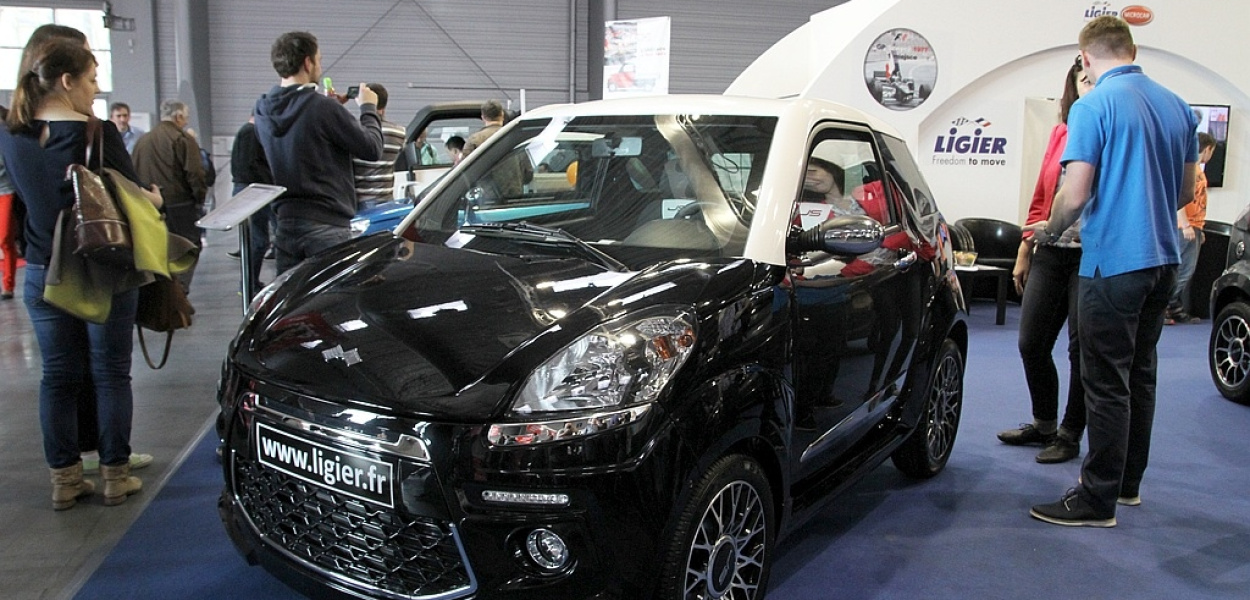 Mini samochód dla czternastolatka