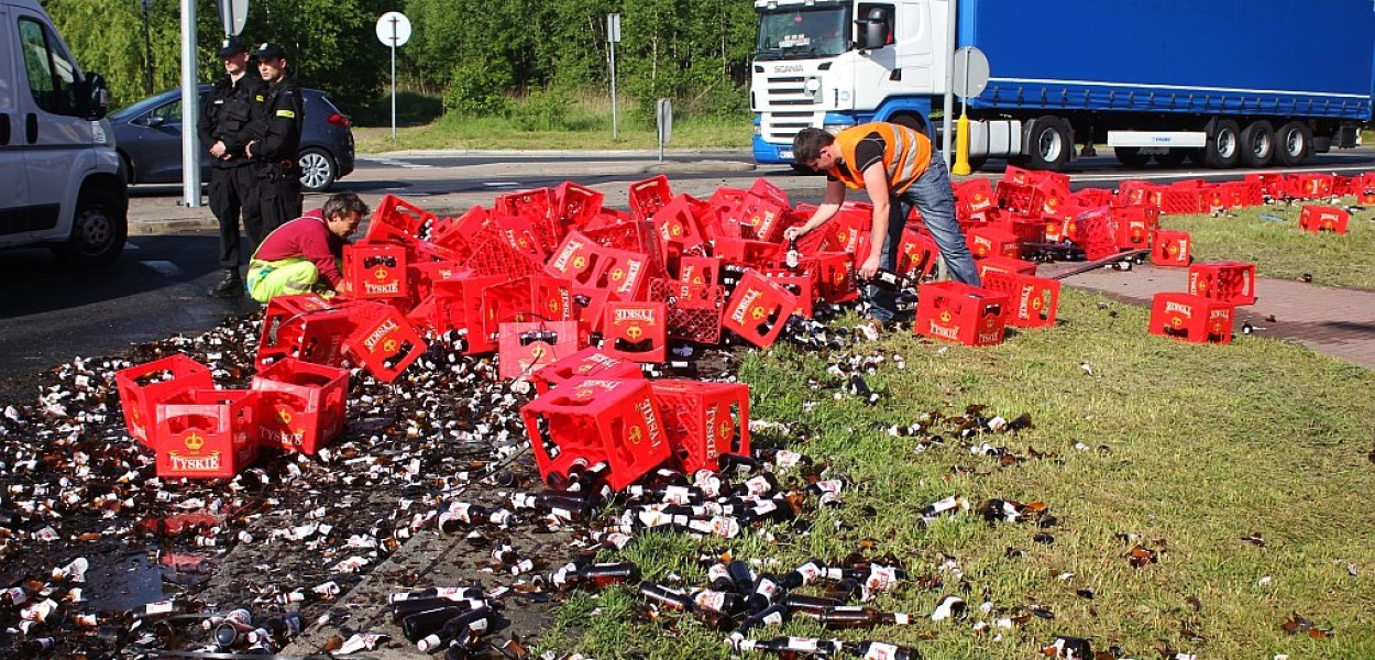 Rondo koło huty utonęło w piwie