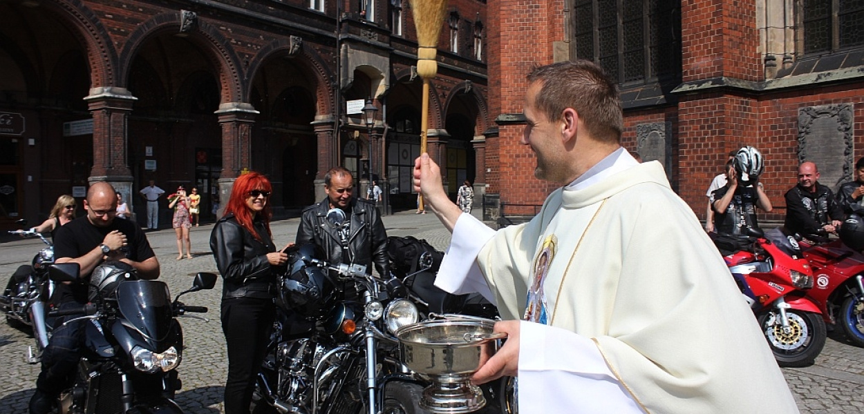 Mocne owarcie sezonu Dopalaczy