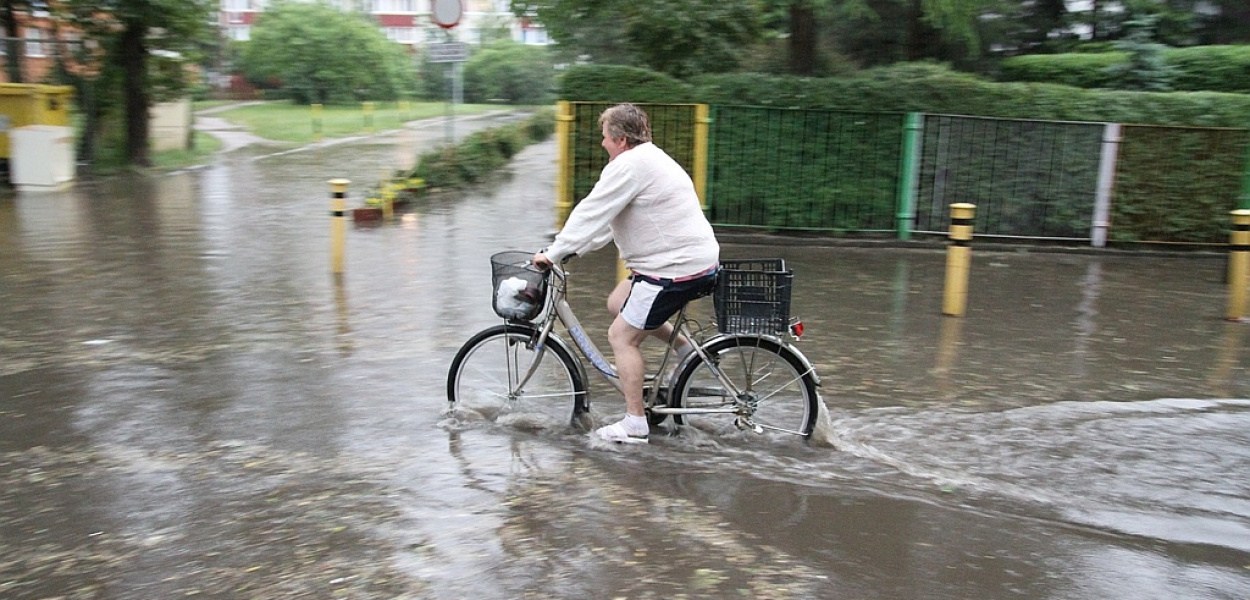 Po sobotniej ulewie. Legnica zalana wodą