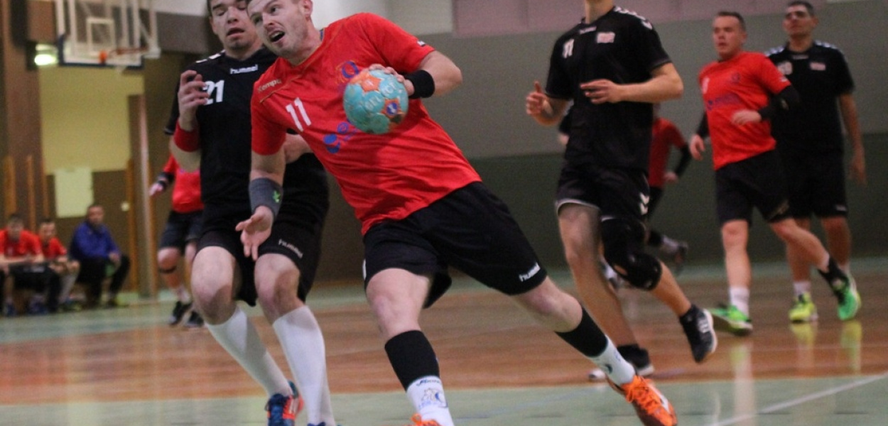 Świetny mecz Dziewiątki. Lider poległ w Legnicy