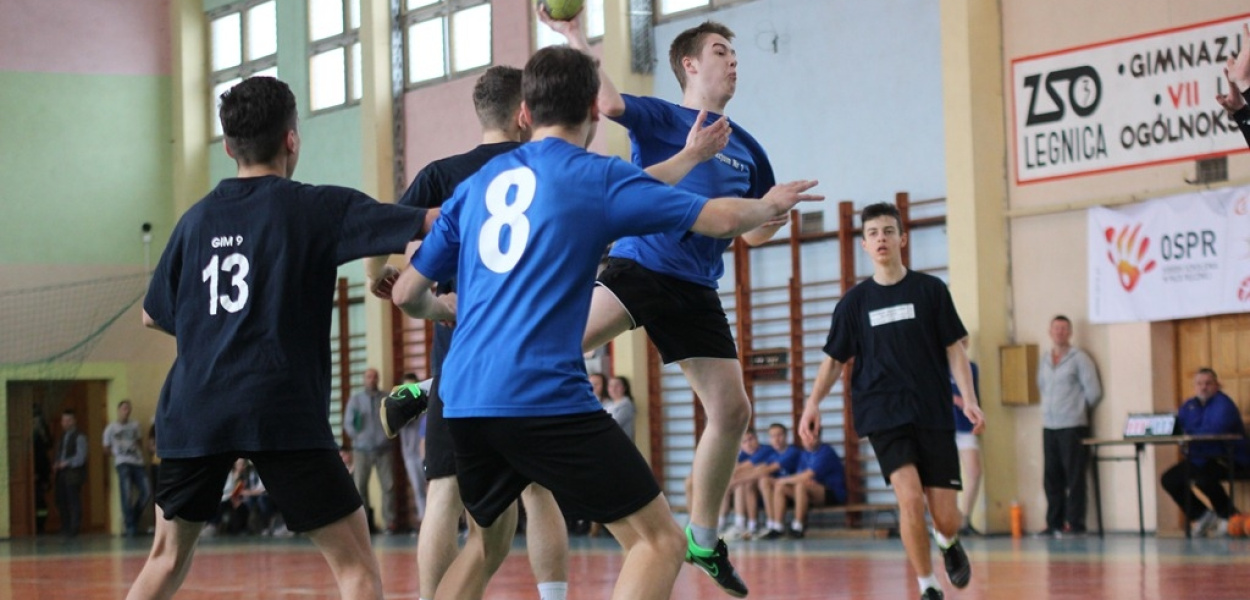 Gimnazjum nr 2 mistrzem Legnicy w piłkę ręczną