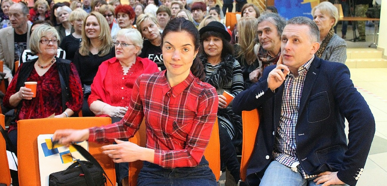 Ona dziwna, on jeszcze bardziej. Jak się zrozumieć?