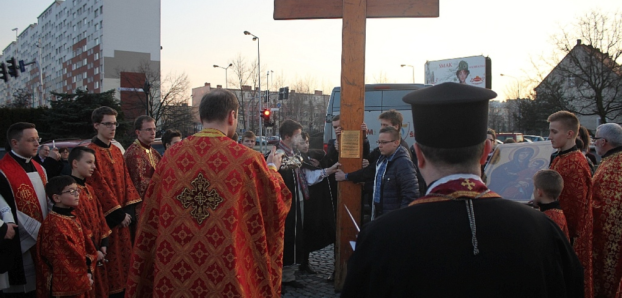 Symbole Światowych Dni Młodzieżowy już w Legnicy