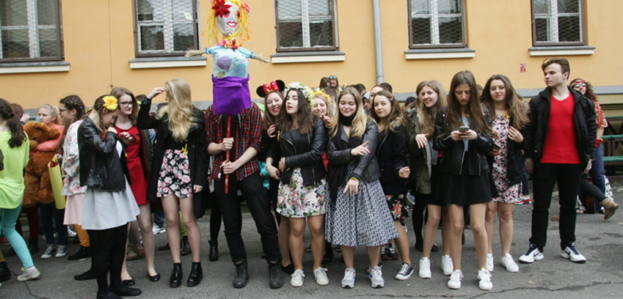 Śpiewem, tańcem i wesołą zabawą powitali wiosnę