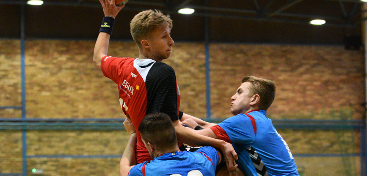 Pierwszy krok juniorów Siódemki Miedź