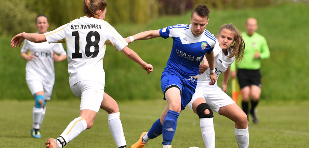 Duży krok piłkarek Miedzi w kierunku drugiej ligi