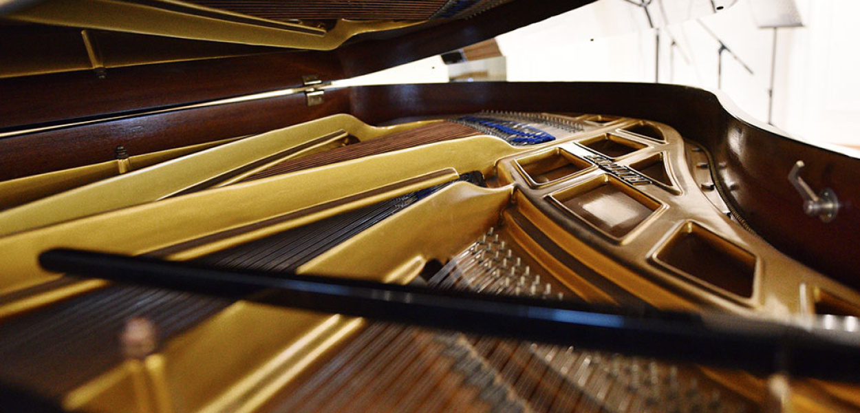 Młodzi adepci fortepianu na konkursie w Legnicy