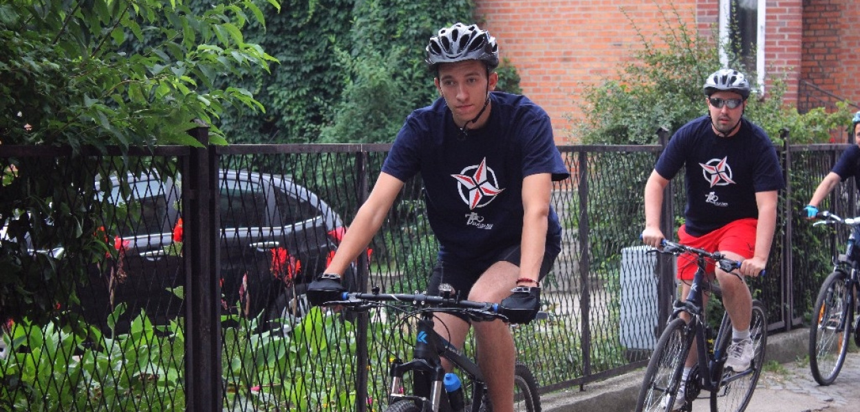 Pojechali rowerami na spotkanie z papieżem