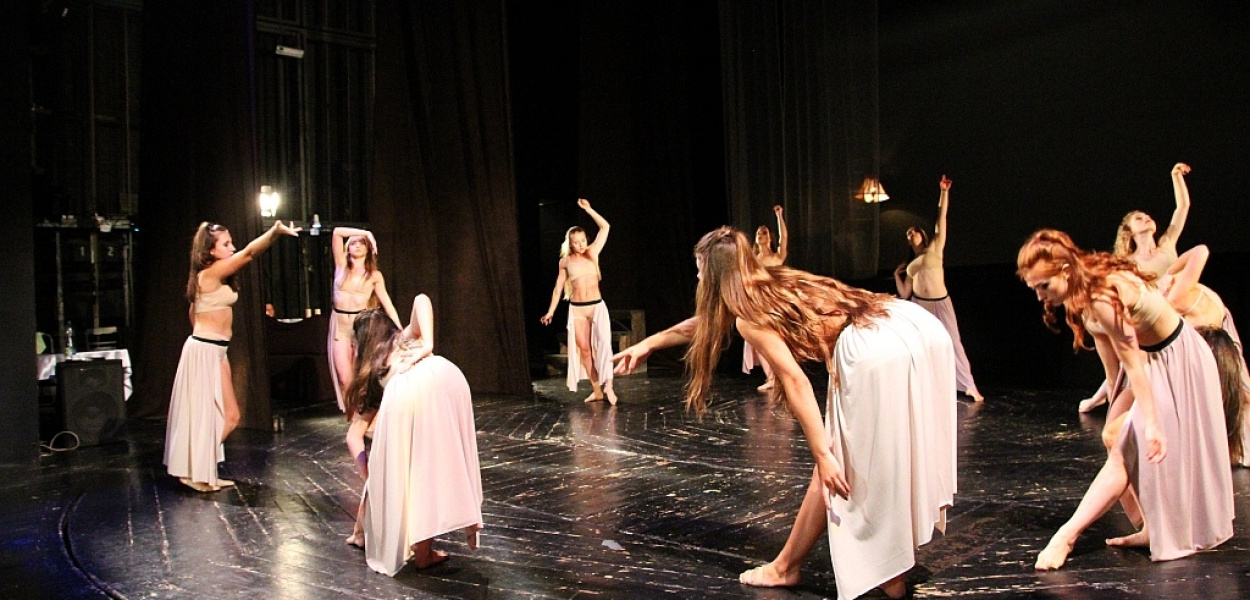 „Brama” - mistyczna podróż z Janem Kochanowskim