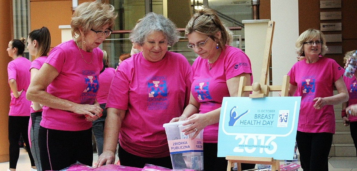 Różowa zumba charytatywna z Europa Donna