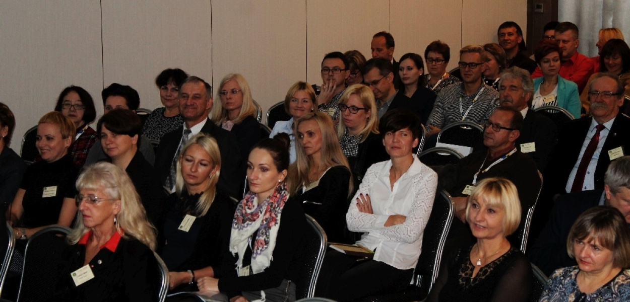 Geodeci z całej Polski obradowali w Legnicy