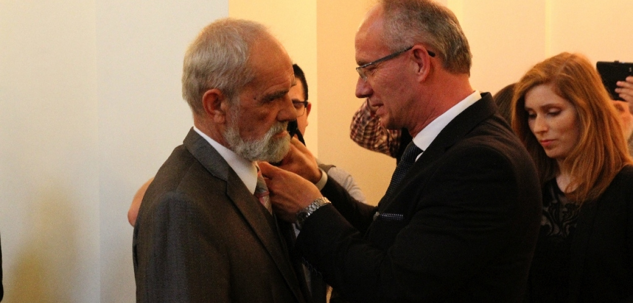 Juniszewski i Lipiński z państwowymi odznaczeniami