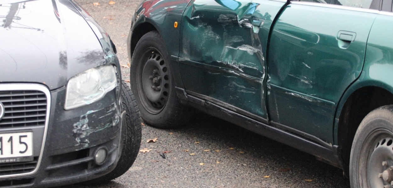 Kolizja trzech aut w Prochowicach