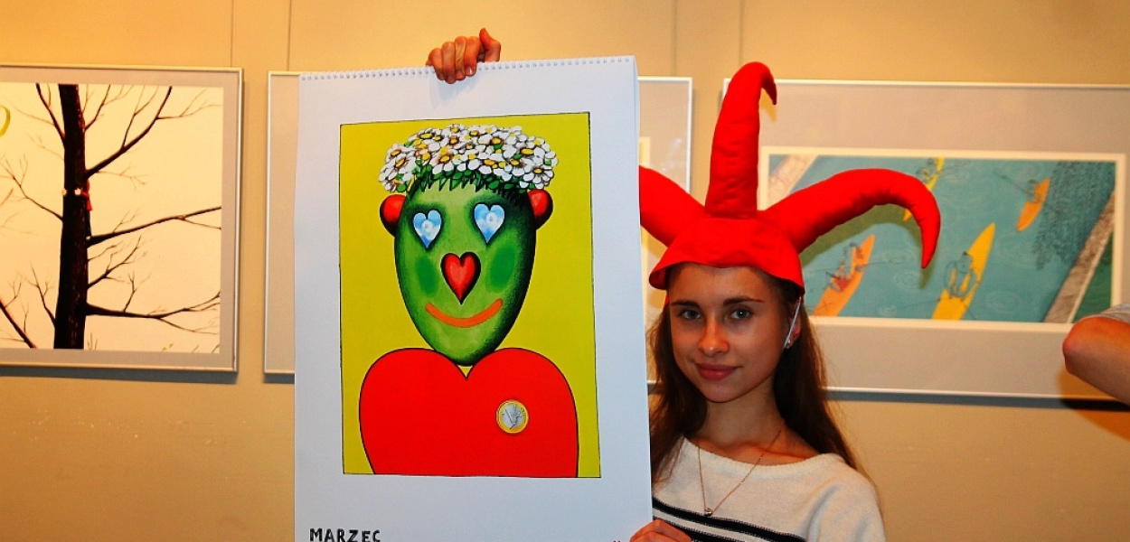 Satyrykonowy kalendarz z pracami Zygmunta Januszewskiego