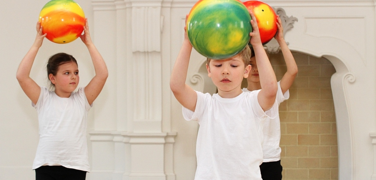 Grali ruchem i malowali dźwiękami