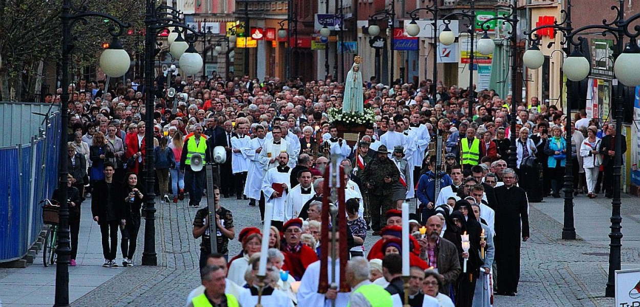 Oddali Legnicę pod opiekę Matki Boskiej
