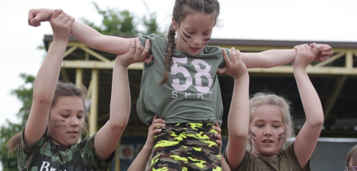 Wielka kunicka majówka nad jeziorem za nami