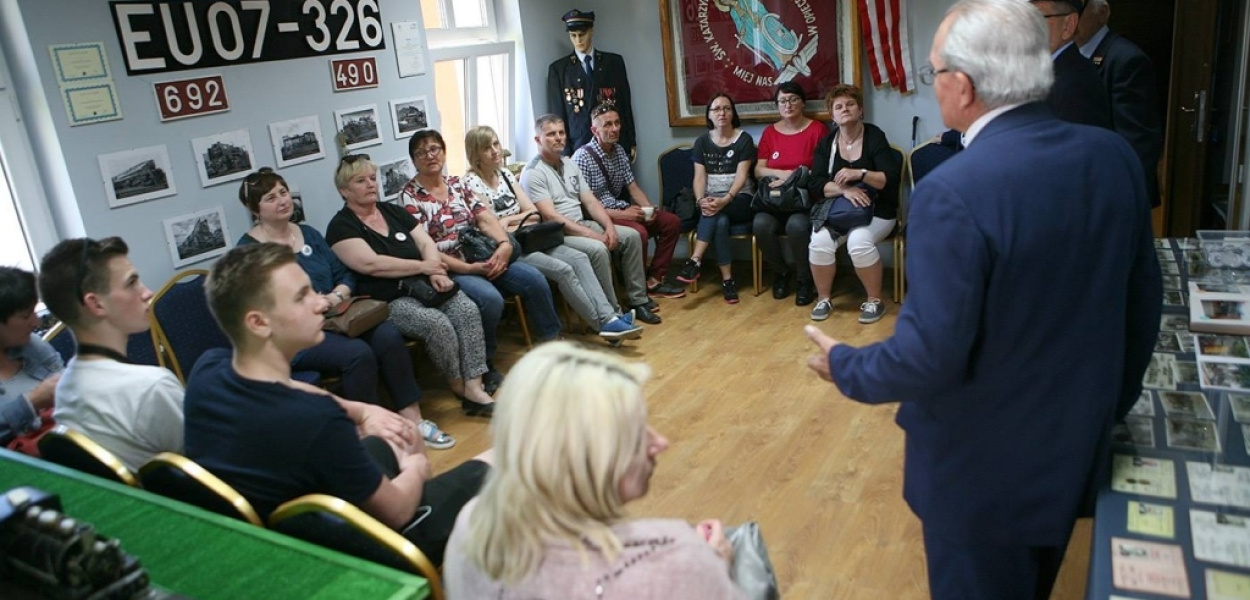 Goście z Kluczborka w „wiosce kolejarzy”